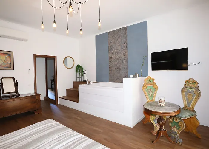 Unique Luxury And * Roma