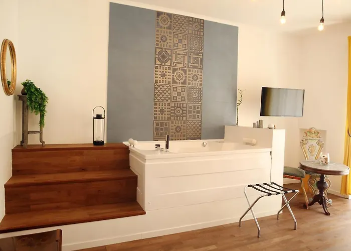 Unique Luxury And * Roma