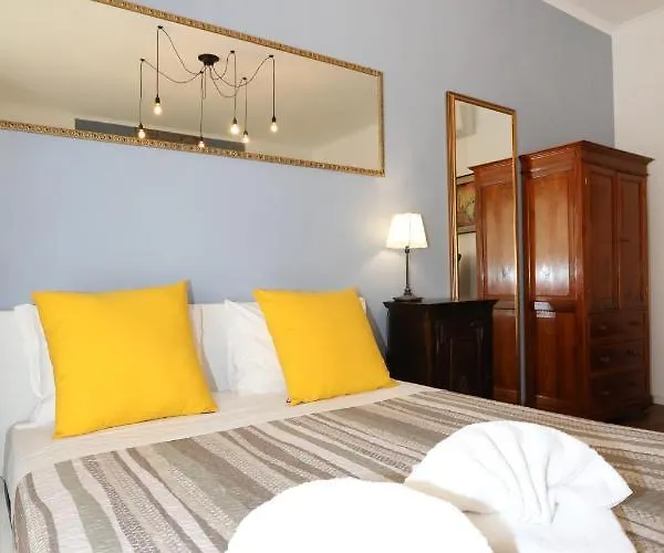 Unique Luxury And * Roma